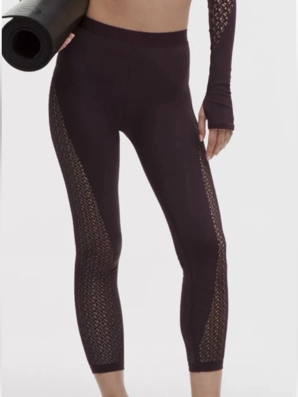 Lululemon NWT Reveal Knit Interlace Mid-Rise 7/8 Tight Leggings Black Plum Sz 4